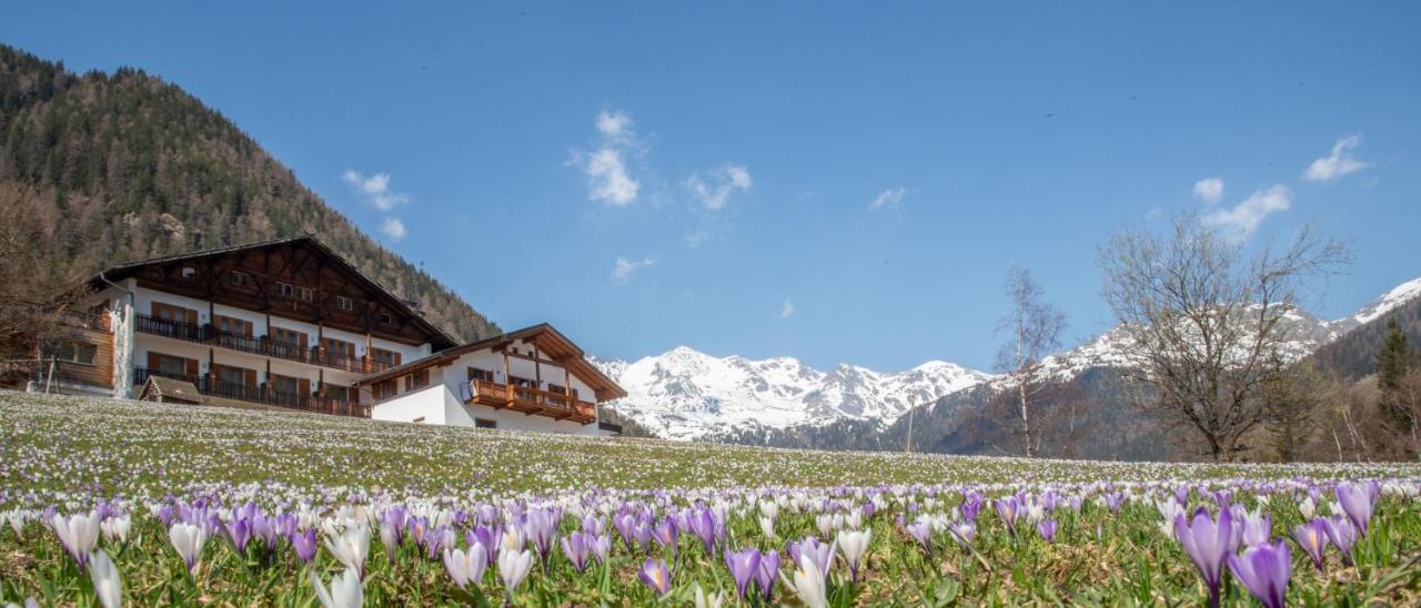 Hotel Ultnerhof St. Gertraud im Ultental Exterior foto