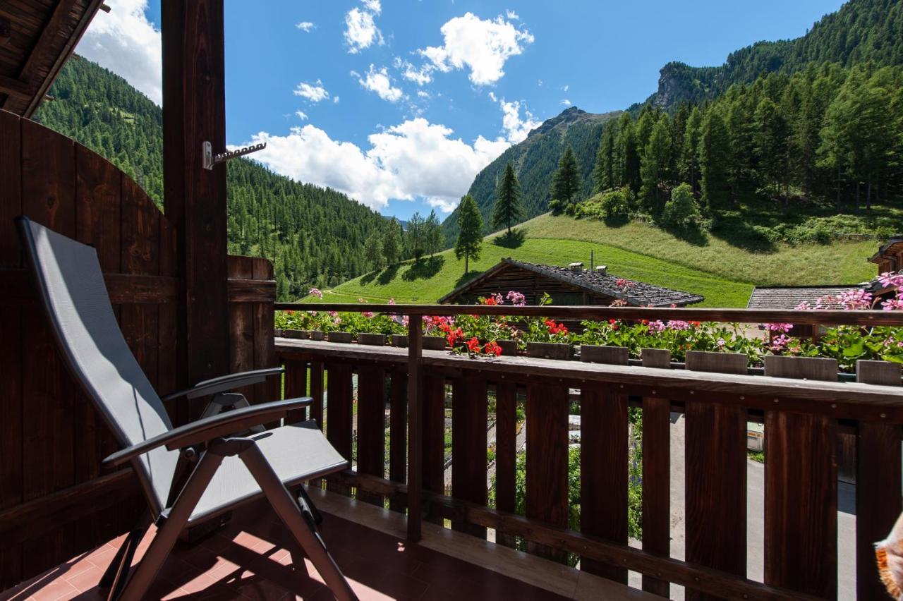 Hotel Ultnerhof St. Gertraud im Ultental Exterior foto