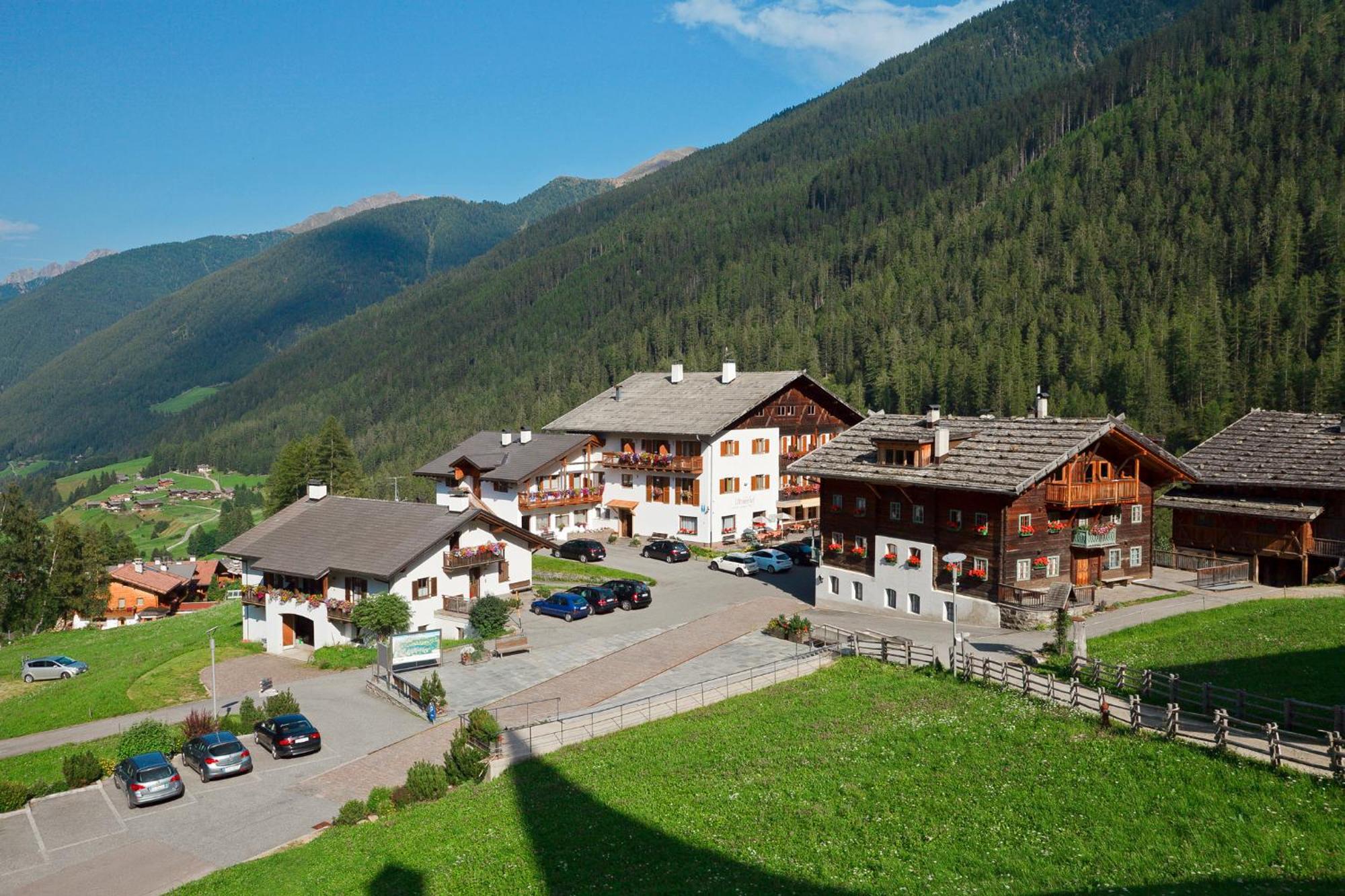 Hotel Ultnerhof St. Gertraud im Ultental Exterior foto