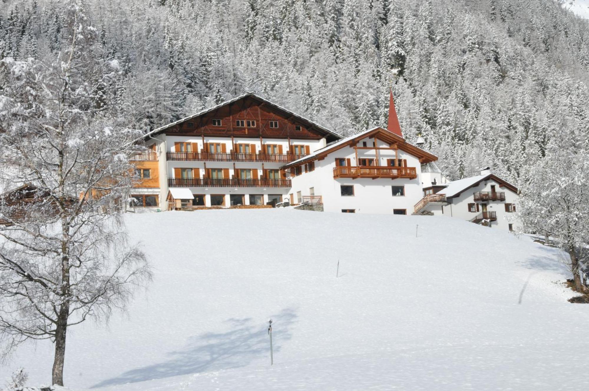 Hotel Ultnerhof St. Gertraud im Ultental Exterior foto